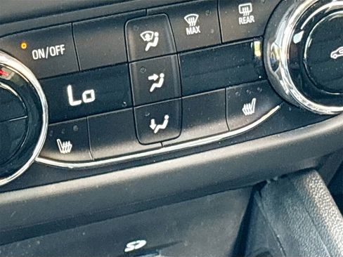 Used 2022 Chevrolet TrailBlazer ACTIV w/ Sun and Liftgate Package image 20