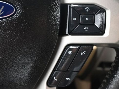 Used 2015 Ford F150 Lariat w/ Equipment Group 501A Mid AWD/4WD image 18