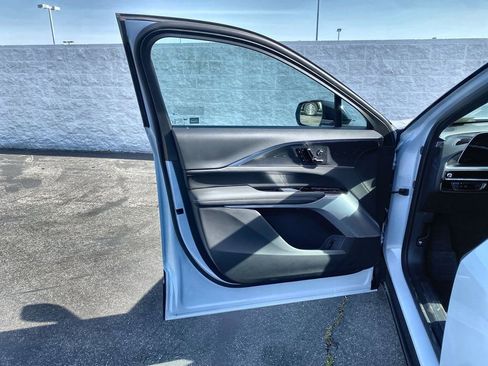 Certified 2026 Cadillac Lyriq Premium Sport image 11