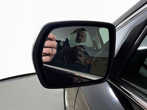 Used 2024 Ford Edge SEL w/ Convenience Package image 25