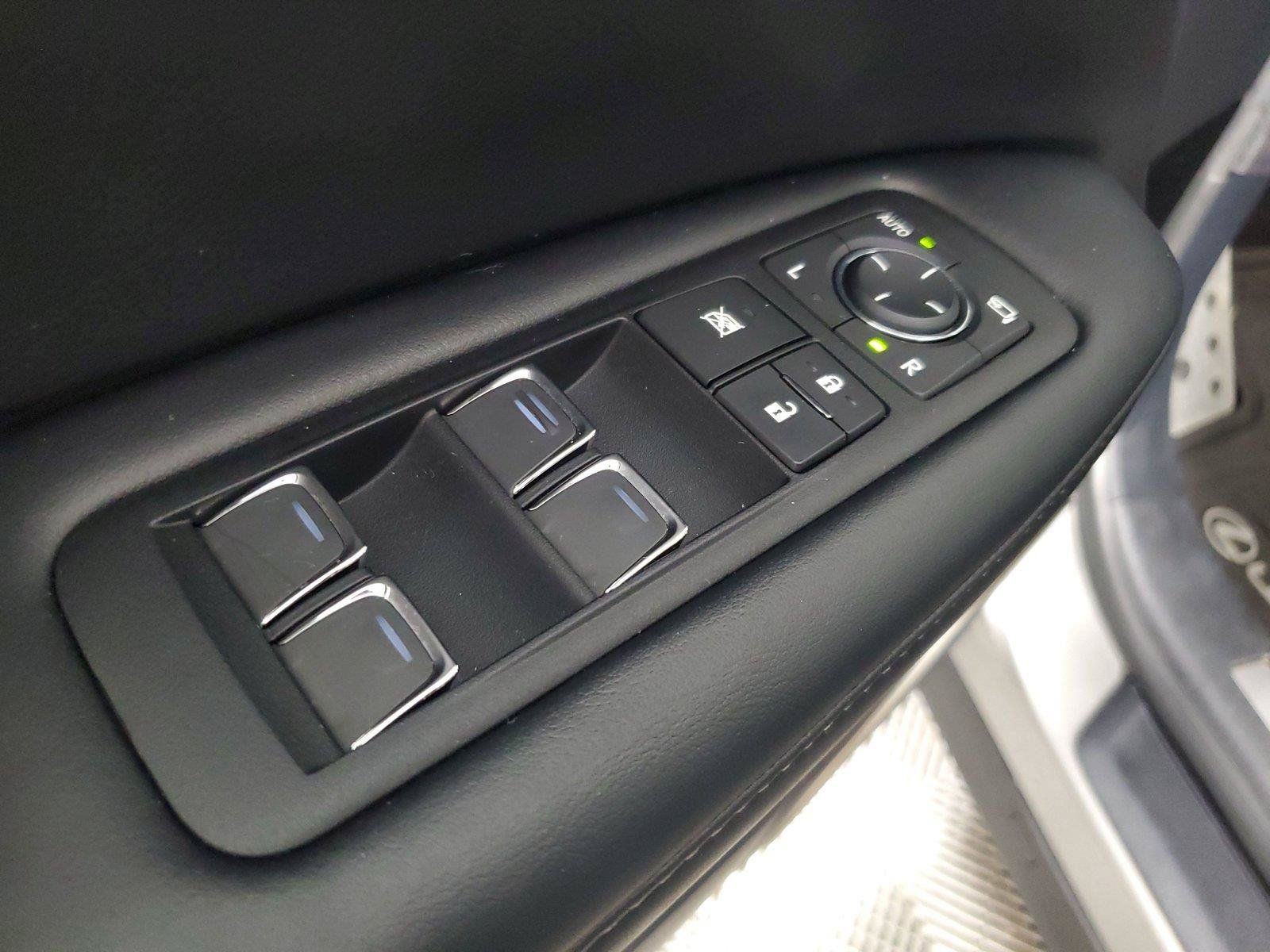 Used 2022 Lexus RX 350 F Sport w/ Accessory Package AWD/4WD image 20