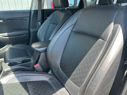 Used 2022 Kia Seltos EX AWD/4WD image 8