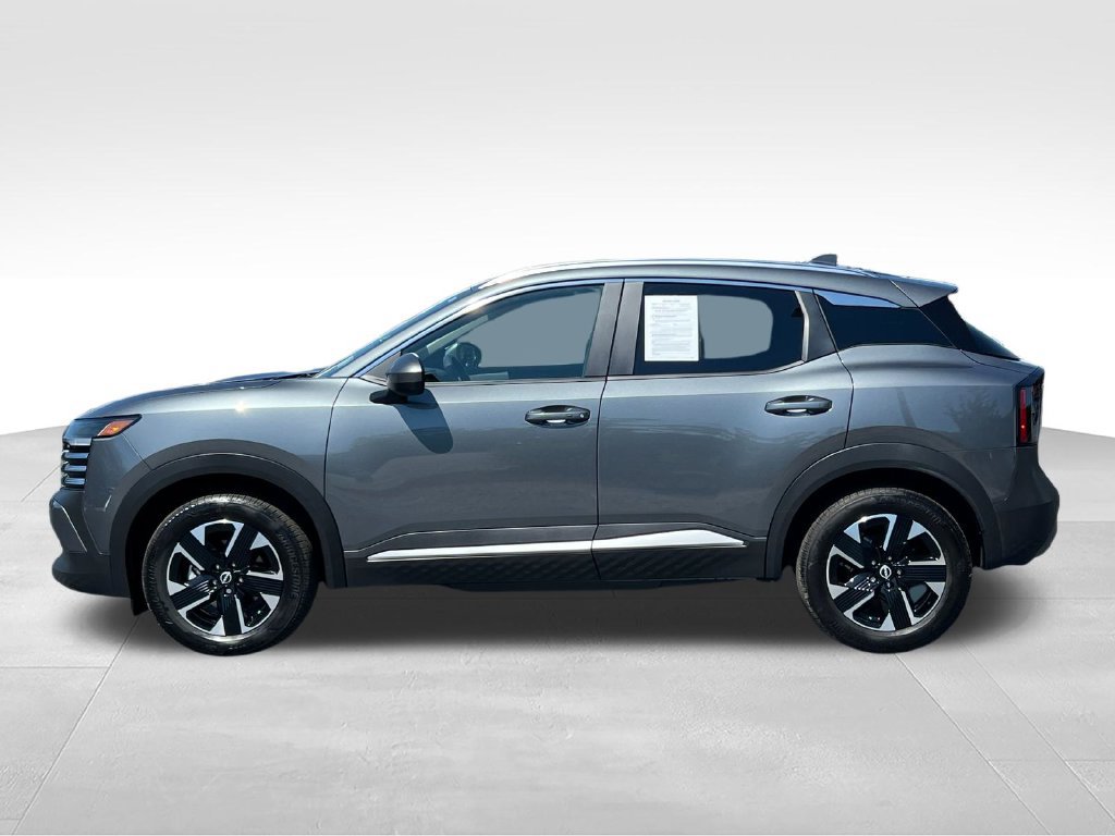Used 2025 Nissan Kicks SV w/ SV Premium Package AWD/4WD image 13
