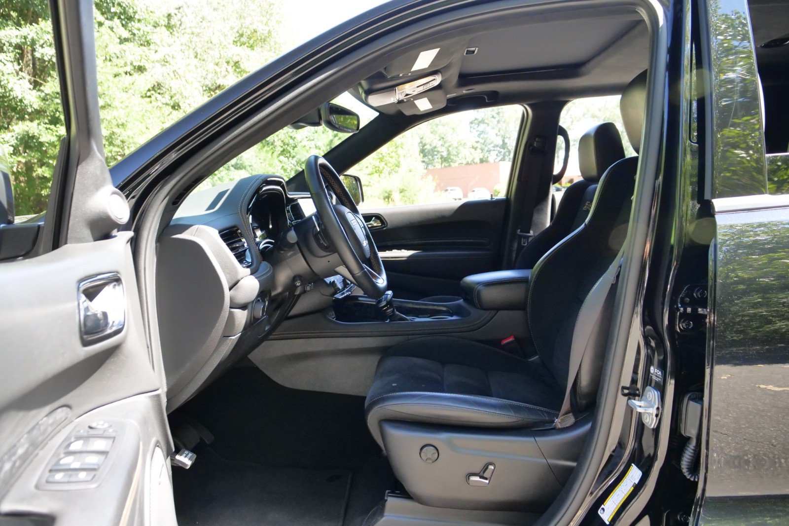 Used 2025 Dodge Durango R/T AWD/4WD image 27