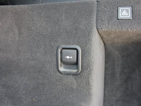 Used 2006 BMW X3 3.0i AWD/4WD image 41