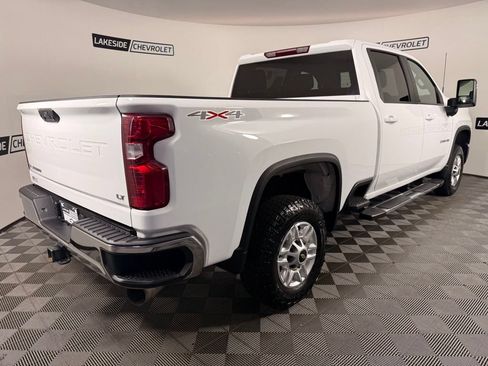 Used 2025 Chevrolet Silverado 2500 LT w/ Convenience Package AWD/4WD image 6