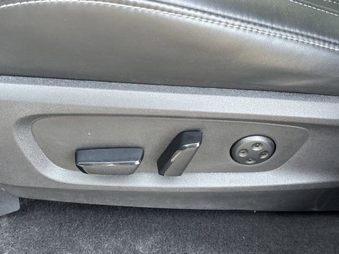 Used 2023 INFINITI QX60 Pure image 21