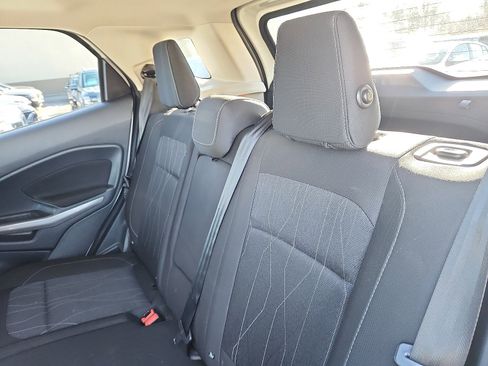 Used 2019 Ford EcoSport SE image 25