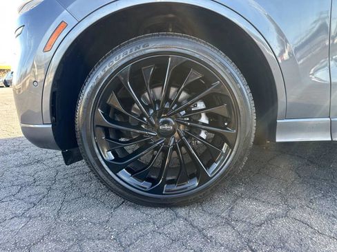 Used 2021 Lincoln Aviator Reserve w/ Equipment Group 210A AWD/4WD image 12