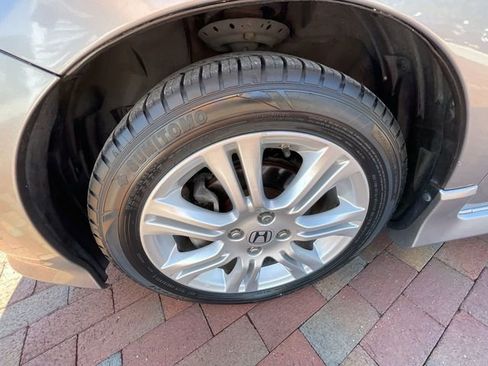 Used 2010 Honda Fit Sport image 30