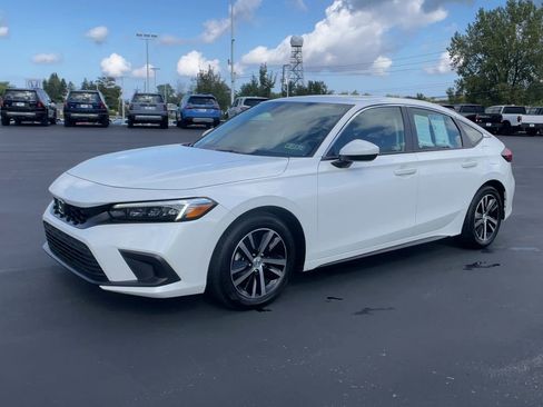 Used 2024 Honda Civic LX image 5