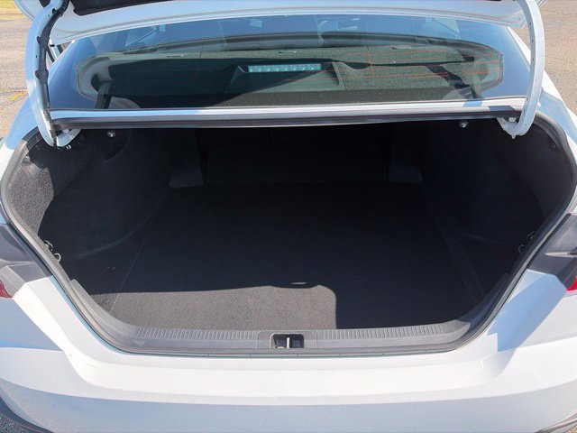 Used 2025 Toyota Camry SE FWD image 14