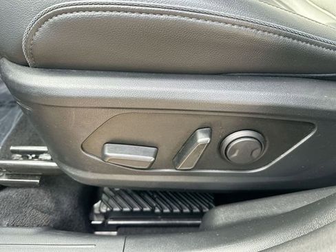 Used 2025 Hyundai Santa Cruz Limited image 16