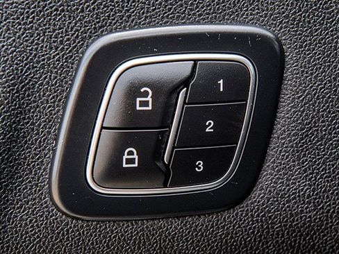 Used 2024 Ford Escape Platinum AWD/4WD image 20