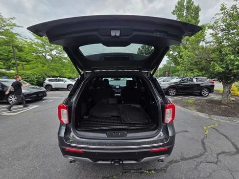 Used 2020 Ford Explorer Limited w/ Class III Trailer Tow Package AWD/4WD image 9