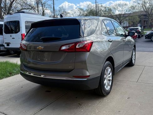 Used 2019 Chevrolet Equinox LT FWD image 7