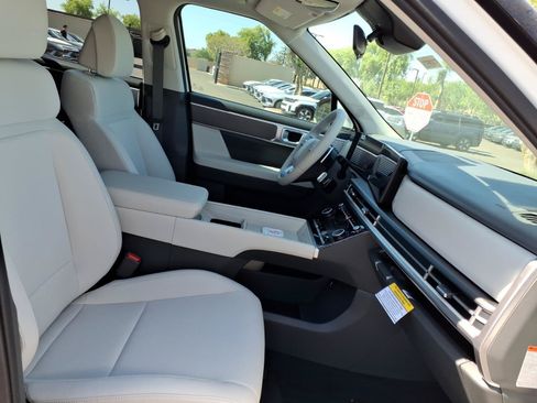 New 2026 Hyundai Santa Fe SE AWD/4WD image 7