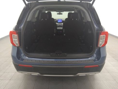 Used 2020 Ford Explorer XLT w/ Equipment Group 202A image 29