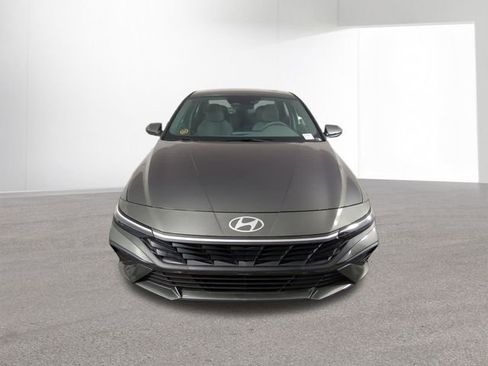 New 2026 Hyundai Elantra Blue image 15