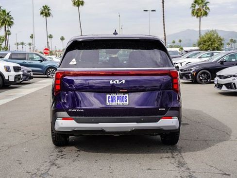 New 2026 Kia Carnival LXS image 6