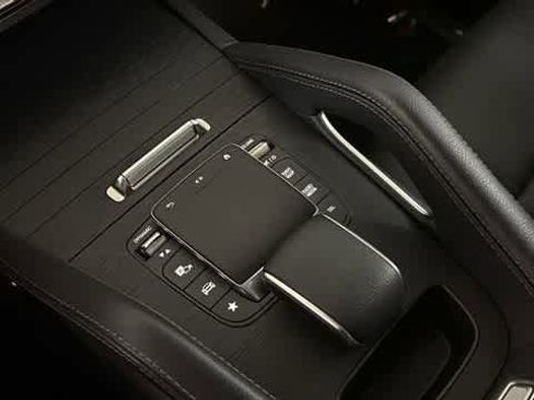 Used 2023 Mercedes-Benz GLE 350 4MATIC image 23