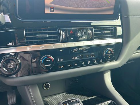 New 2026 Nissan Pathfinder SV FWD image 28