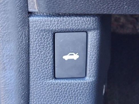 Certified 2023 Honda Accord LX image 26