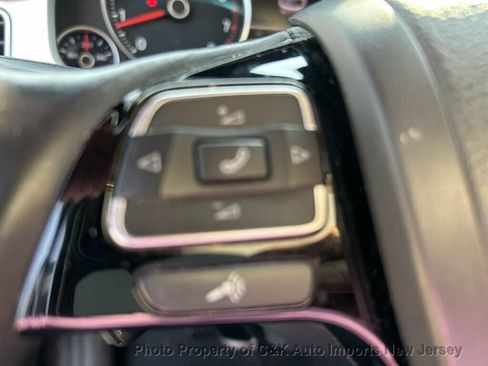 Used 2015 Volkswagen Touareg VR6 AWD/4WD image 34