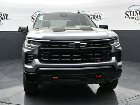 Used 2024 Chevrolet Silverado 1500 LT Trail Boss image 2
