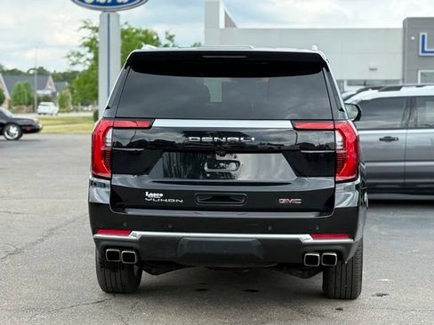 Used 2025 GMC Yukon XL Denali AWD/4WD image 48