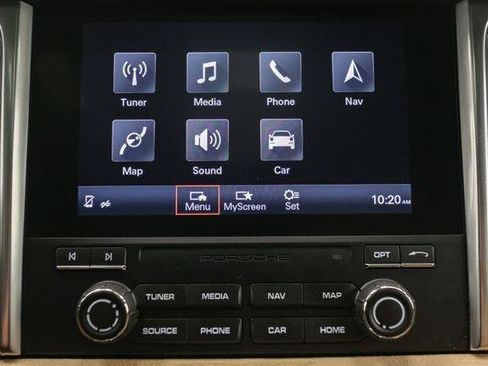 Used 2018 Porsche Macan Turbo image 26