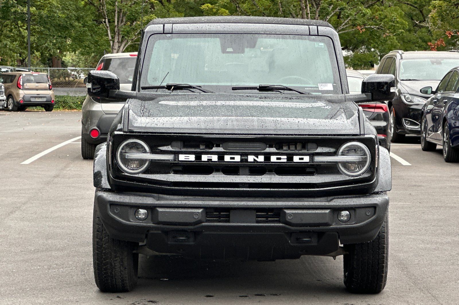 Used 2023 Ford Bronco Outer Banks AWD/4WD image 9