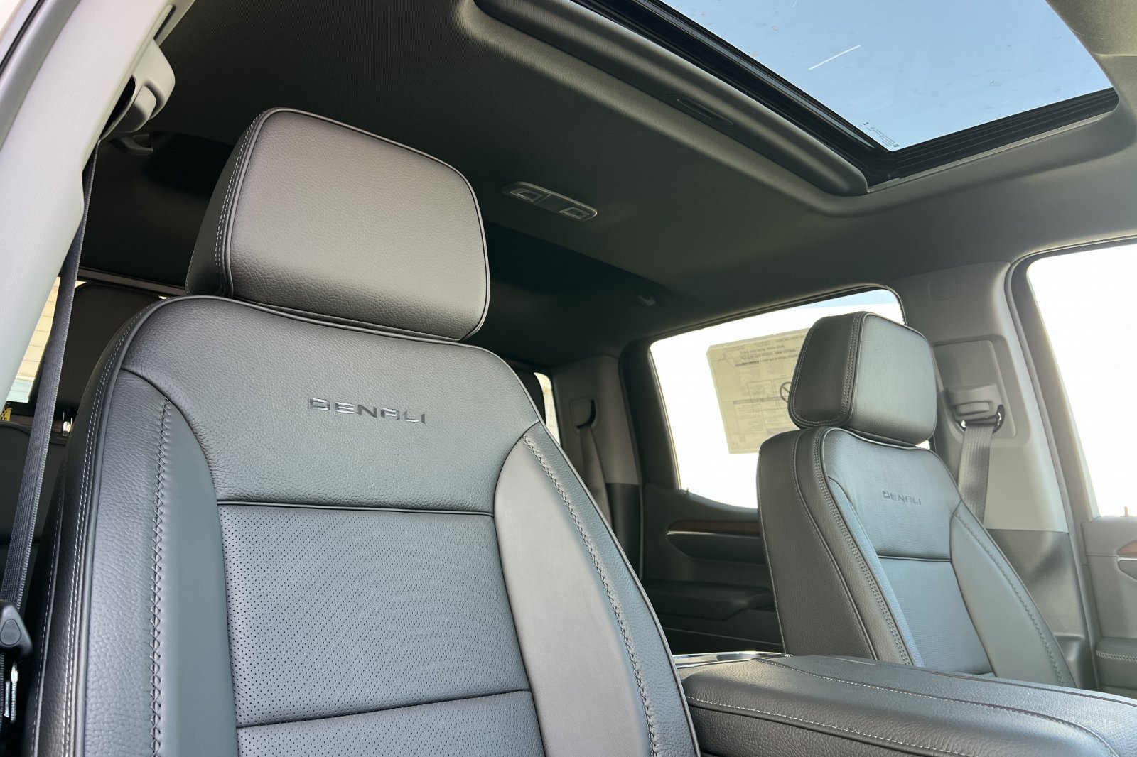 New 2026 GMC Sierra 1500 Denali AWD/4WD image 17