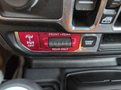 Used 2023 Jeep Wrangler Unlimited Rubicon 4xe image 22