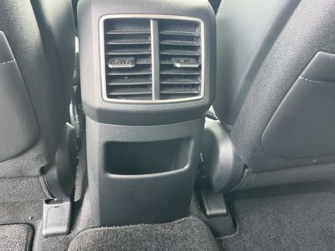 Used 2023 Kia Sportage EX image 18