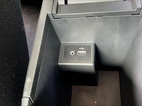 Used 2019 Nissan Sentra SV FWD image 15