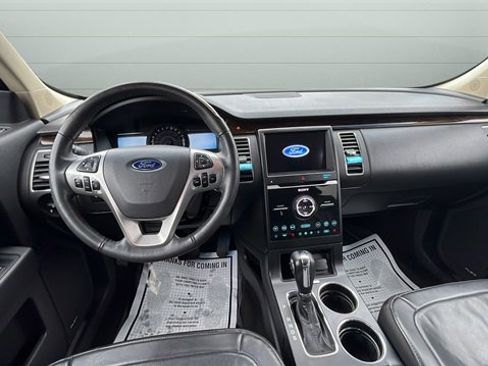 Used 2019 Ford Flex Limited image 18