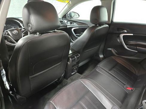 Used 2016 Buick Regal Premium image 32