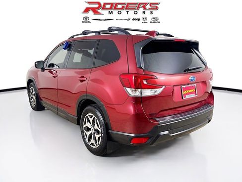 Used 2021 Subaru Forester Premium w/ Popular Package #1 AWD/4WD image 6