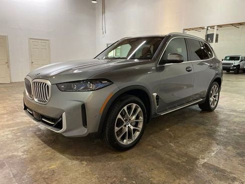 Used 2026 BMW X5 sDrive40i RWD image 1