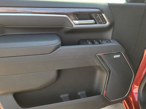 New 2026 Chevrolet Silverado 2500 LTZ w/ LTZ Convenience Package image 13