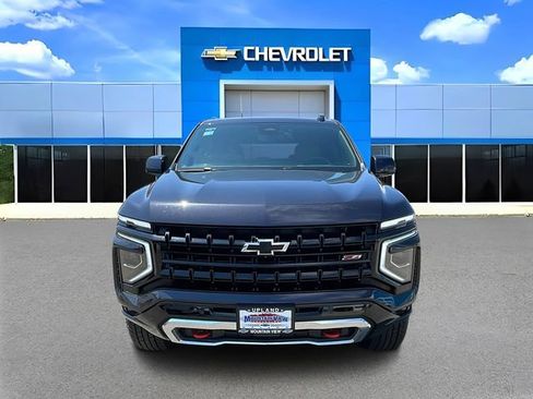 Used 2025 Chevrolet Tahoe Z71 AWD/4WD image 8