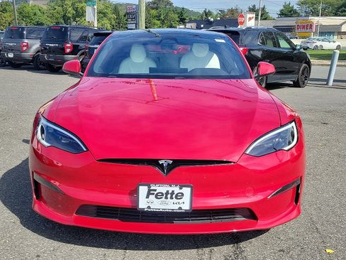 Used 2022 Tesla Model S image 2