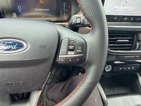 Used 2024 Ford Escape ST-Line w/ Tech Pack #1 AWD/4WD image 12