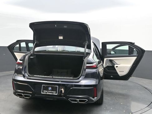 Certified 2023 BMW 760i xDrive image 61