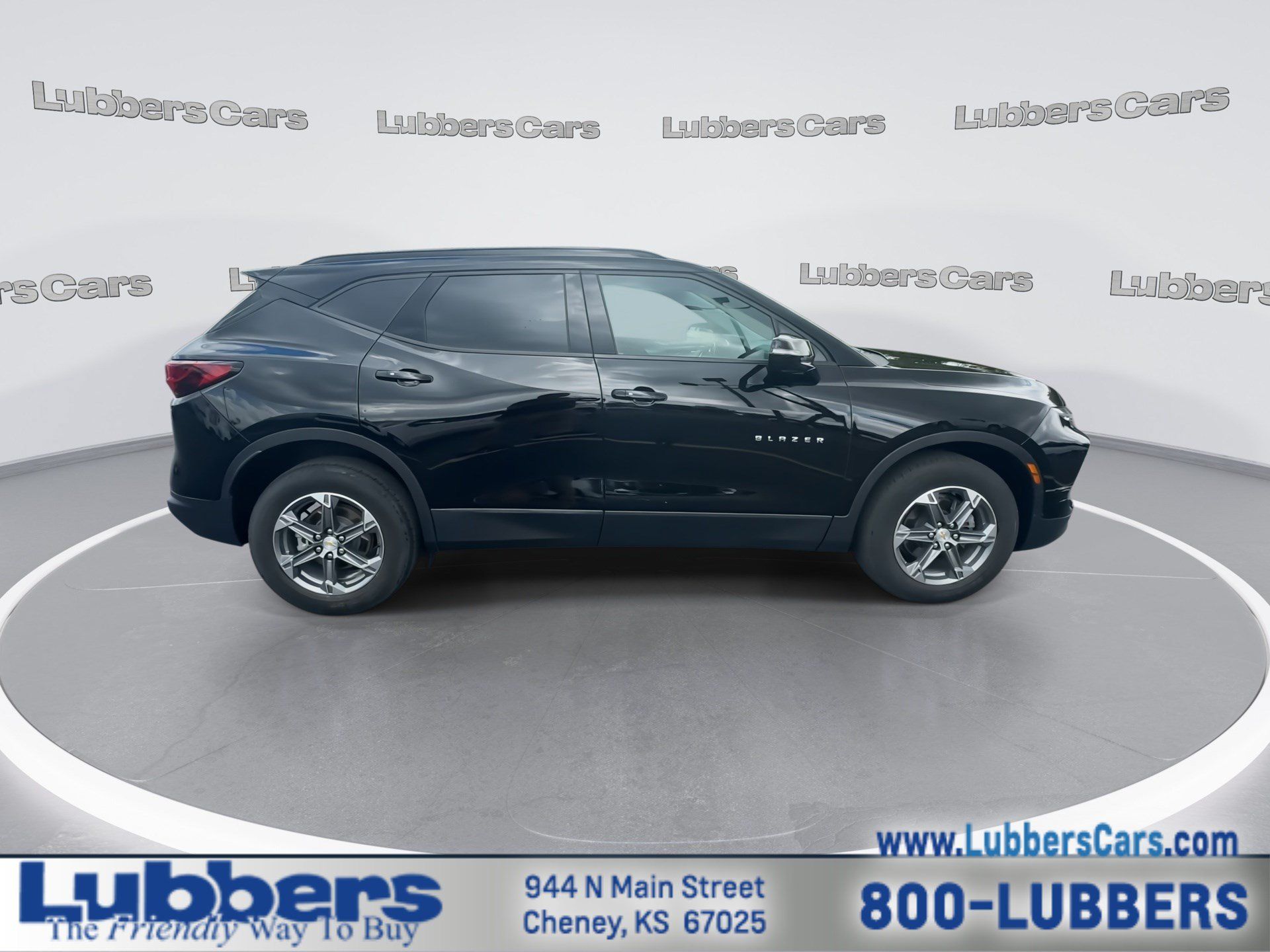 Used 2024 Chevrolet Blazer LT FWD image 9