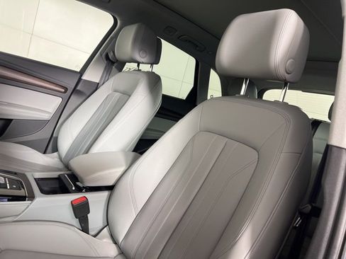 Certified 2022 Audi Q5 2.0T Premium Plus w/ Premium Plus Package image 23