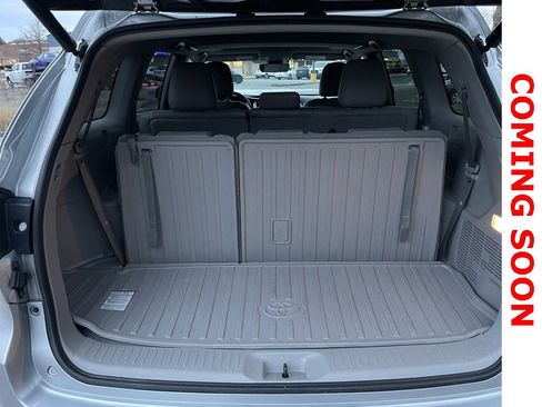 Used 2019 Toyota Highlander Limited image 7