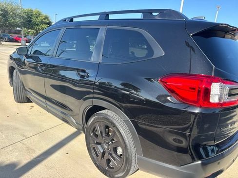 Used 2023 Subaru Ascent Onyx Edition AWD/4WD image 4