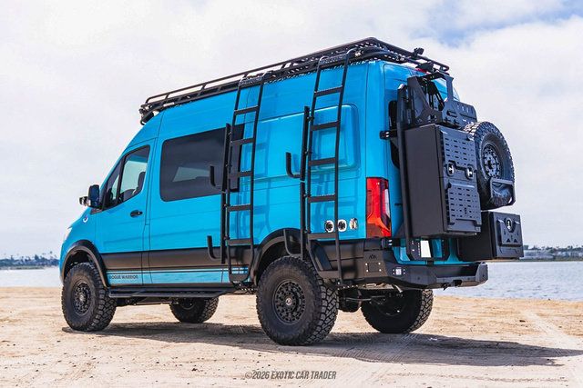 Used 2024 Mercedes-Benz Sprinter 2500 image 6
